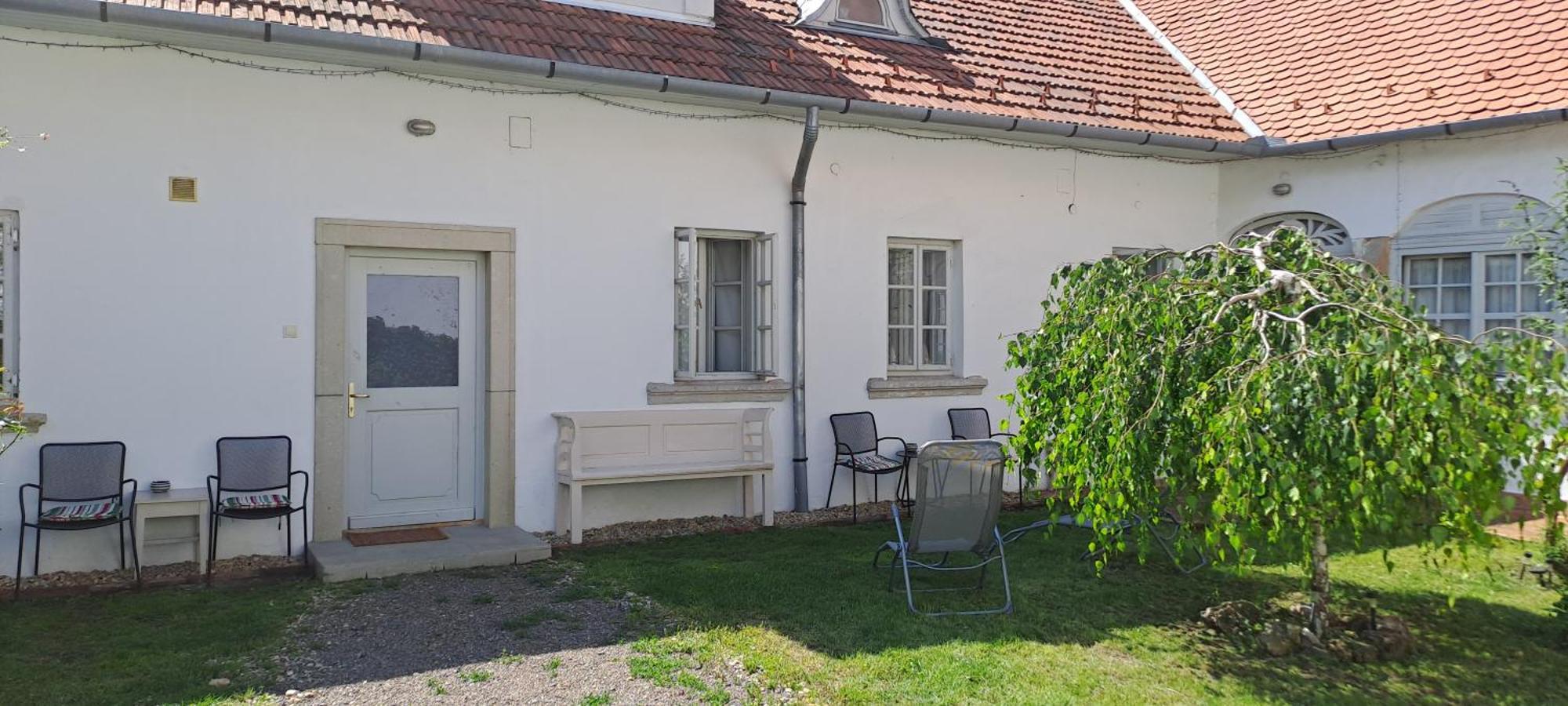 Plitzner Belvarosi Apartmanhaz Eger Extérieur photo