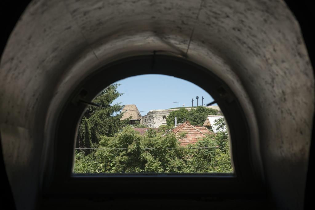 Plitzner Belvarosi Apartmanhaz Eger Extérieur photo